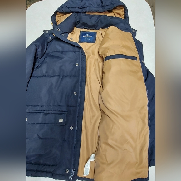 Old Navy puffer jacket, young men's sz. s - Picture 3 of 11